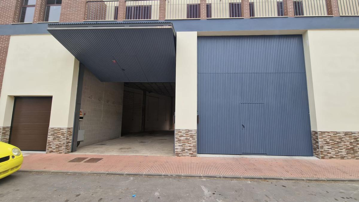 Commercial Other in Alhaur&iacute;n el Grande