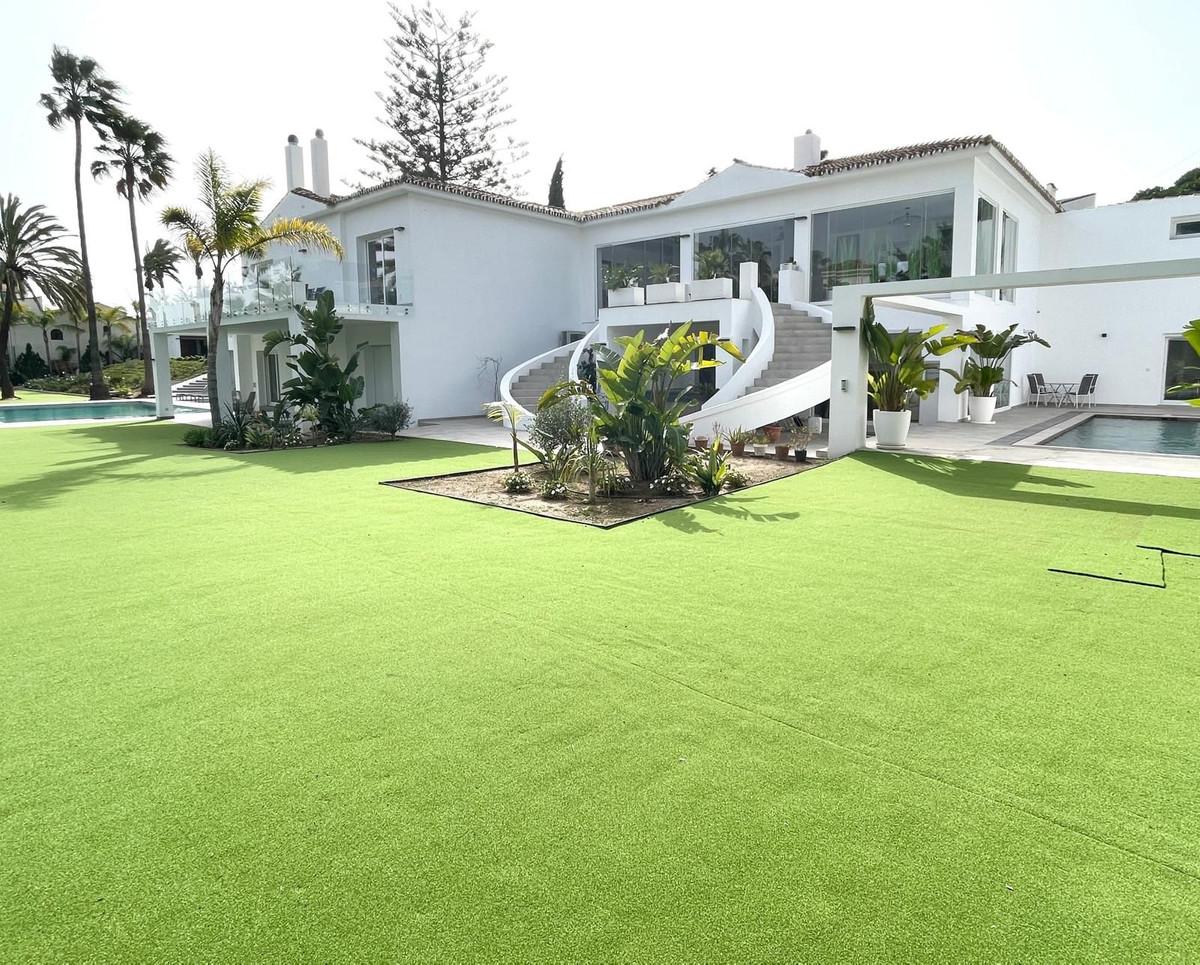 Villa Detached in Atalaya