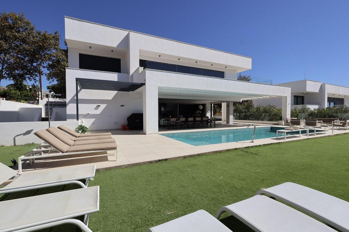 Villa Detached in Benalmadena Costa