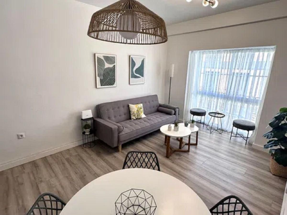 Apartment Middle Floor in Málaga Centro