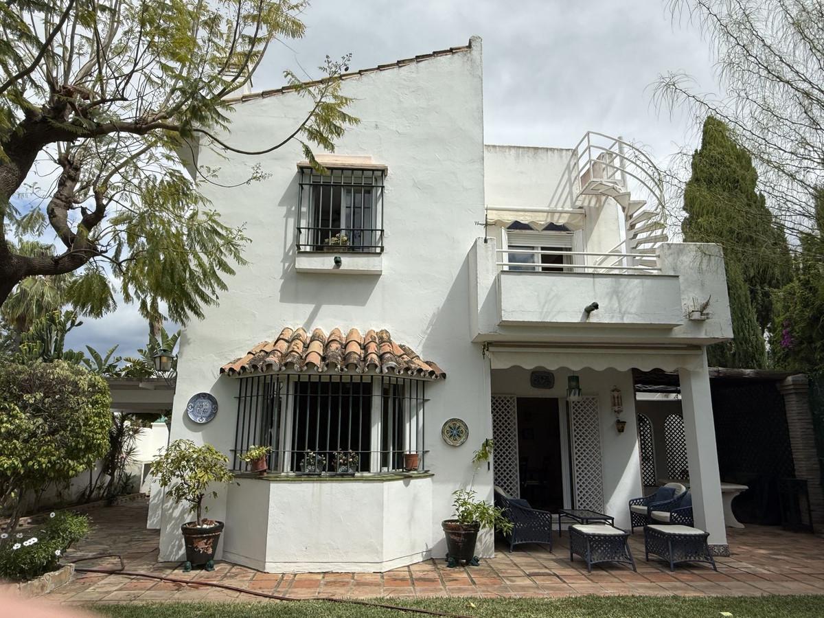 Villa Detached in Atalaya