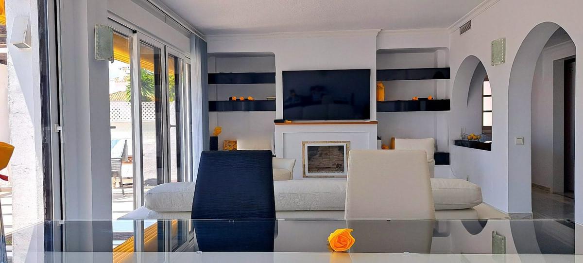 Apartment Ground Floor in Nueva Andalucía
