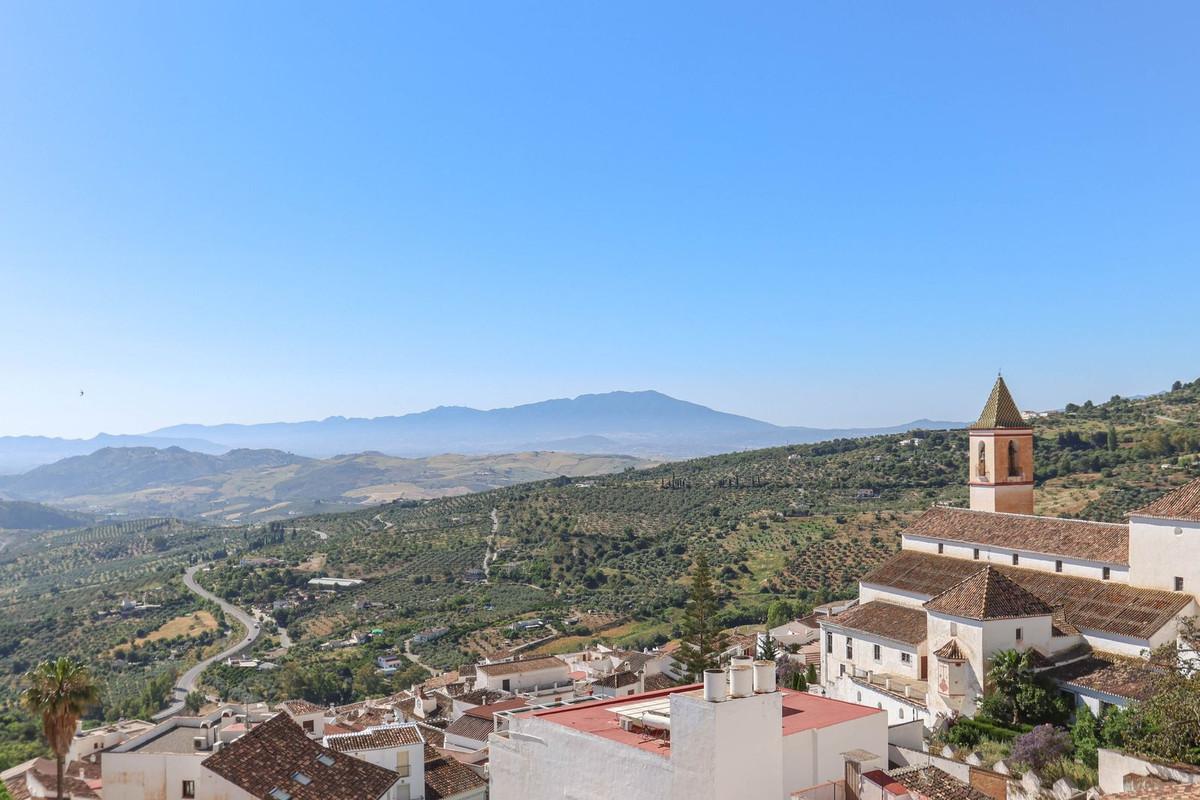 Townhouse Terraced in Casarabonela