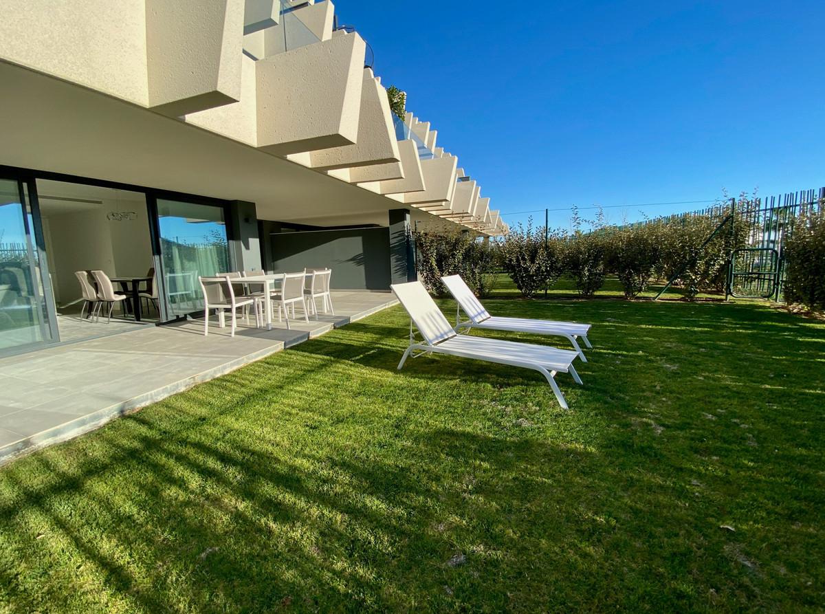 Apartment Ground Floor in New Golden Mile