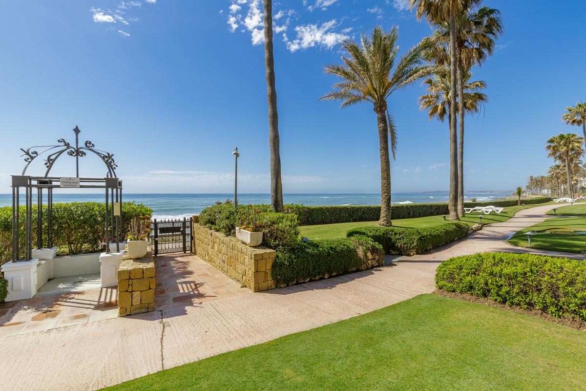 Apartment Penthouse Duplex in Estepona