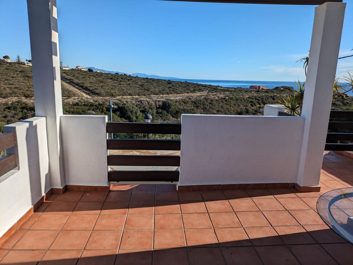 Apartment Middle Floor in Manilva