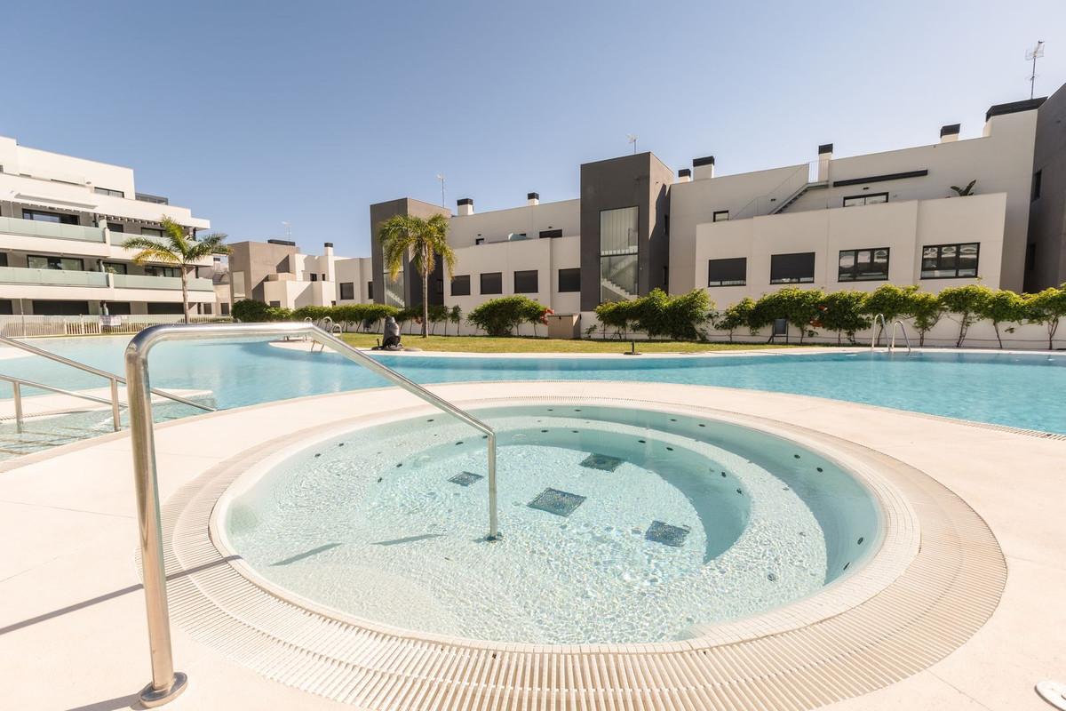 Apartment Middle Floor in La Cala de Mijas