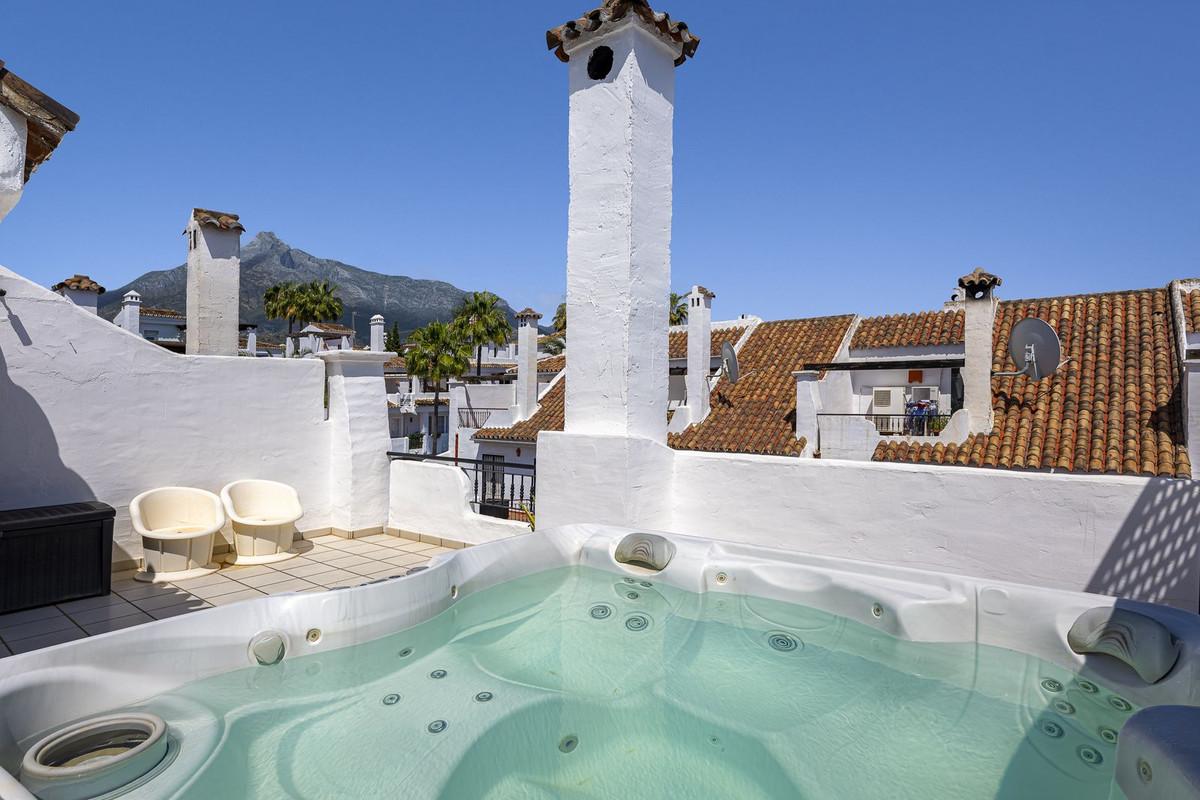 Townhouse Terraced in Marbella
