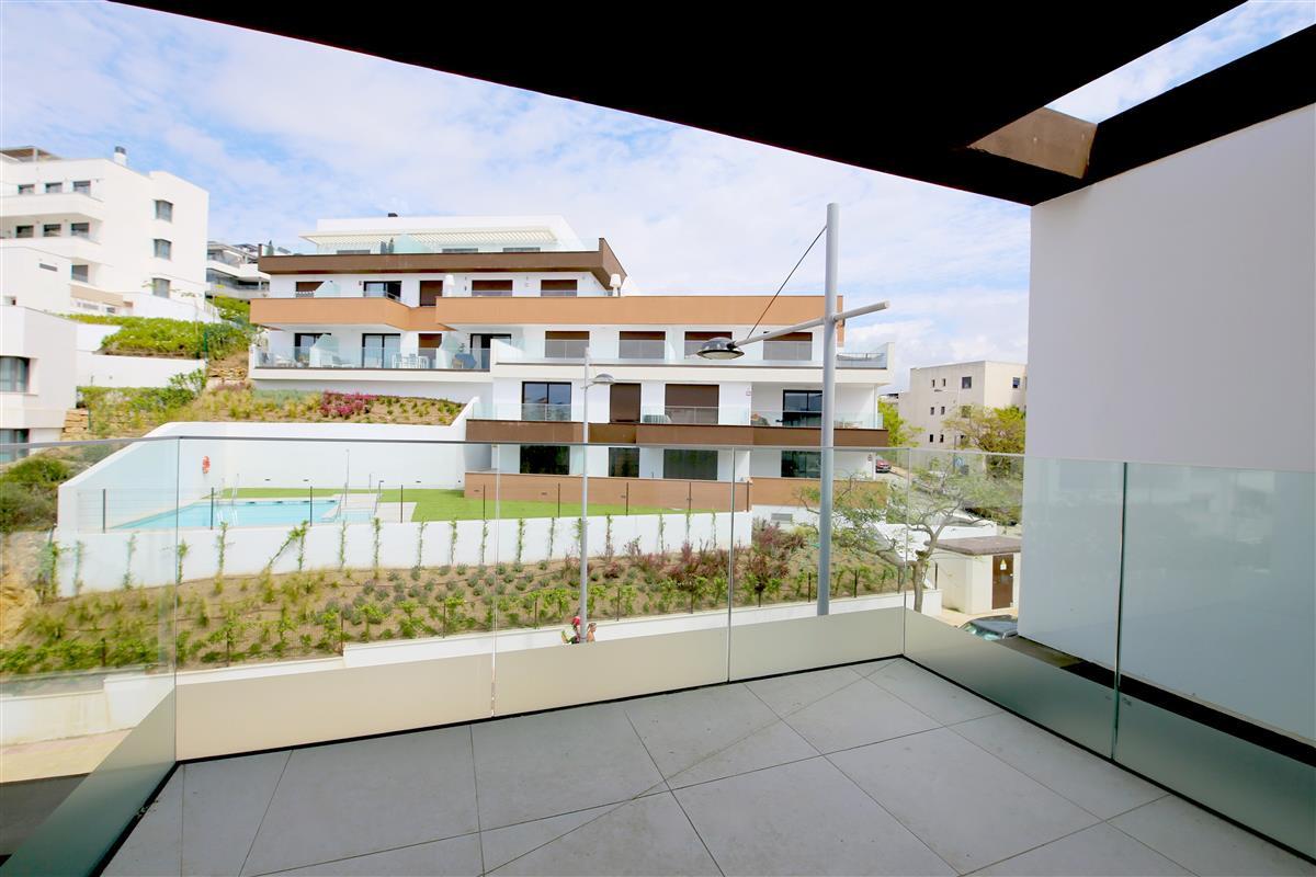 Apartment Penthouse in Estepona