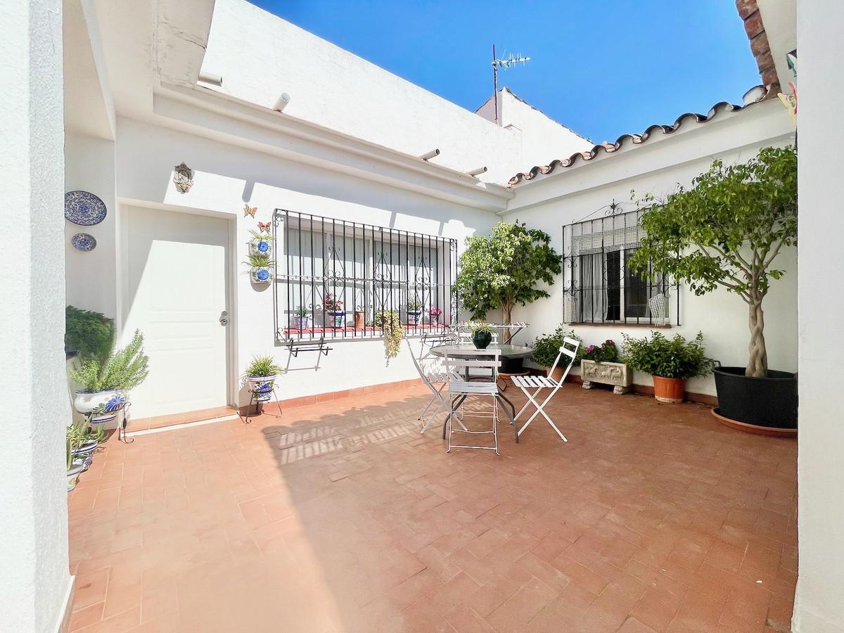 Apartment Middle Floor in Mijas
