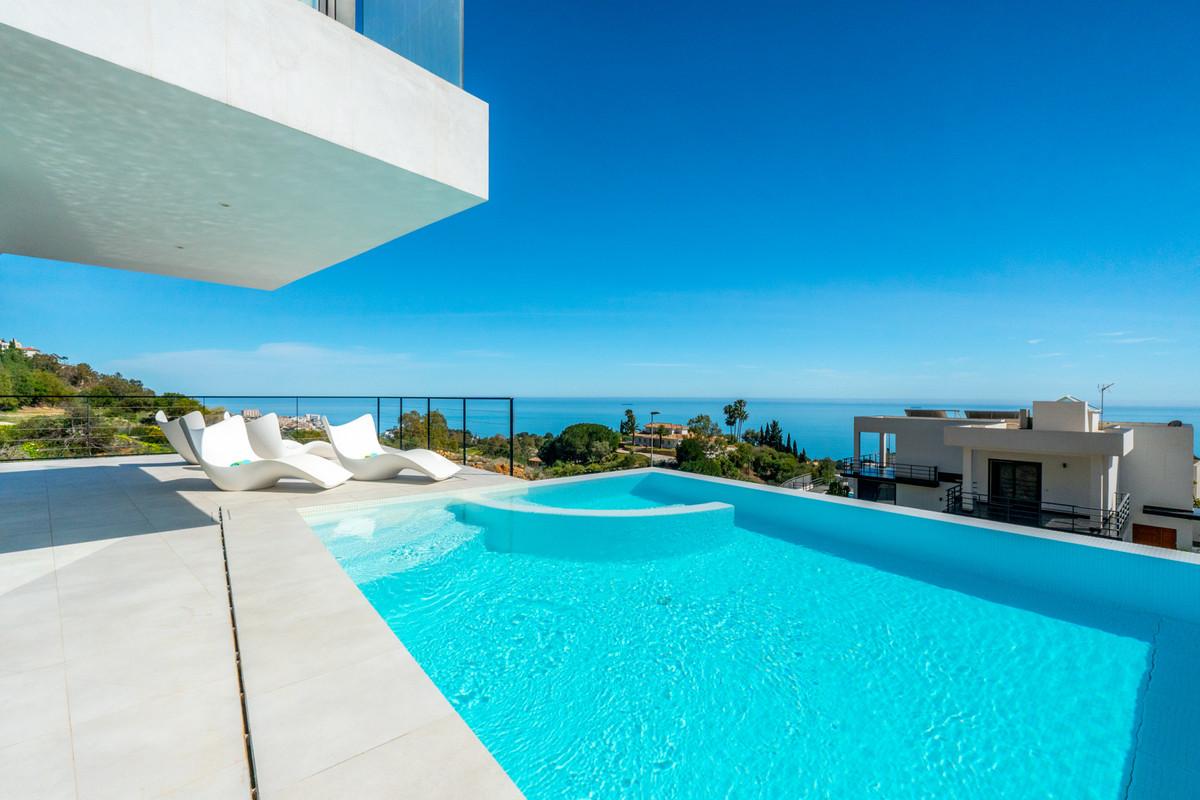 Villa Detached in Benalmadena