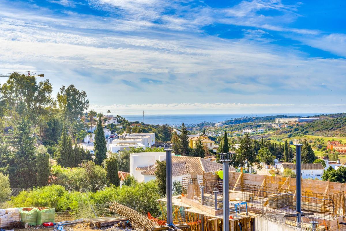 Plot Residential in Estepona