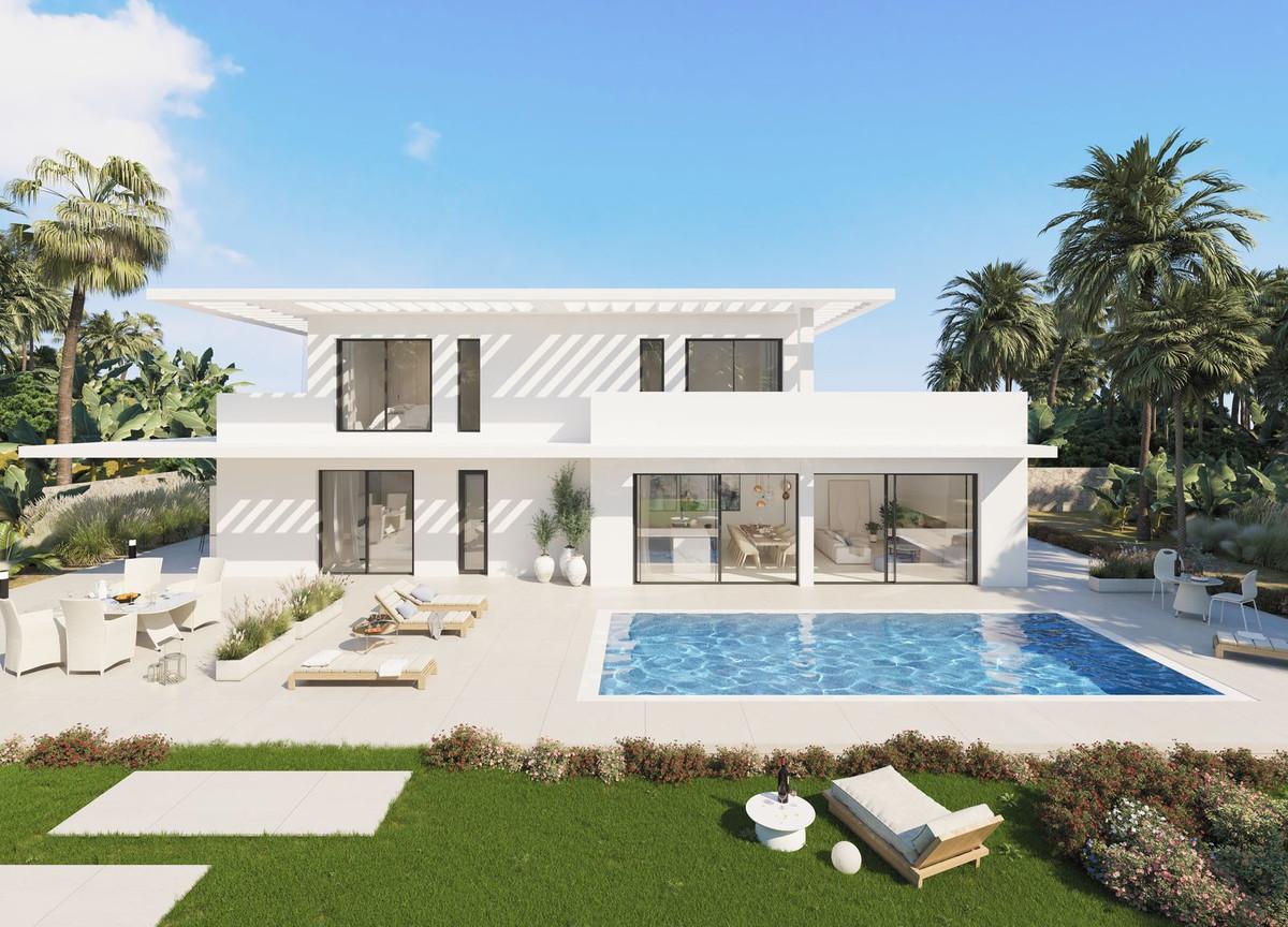 Villa Detached in Estepona
