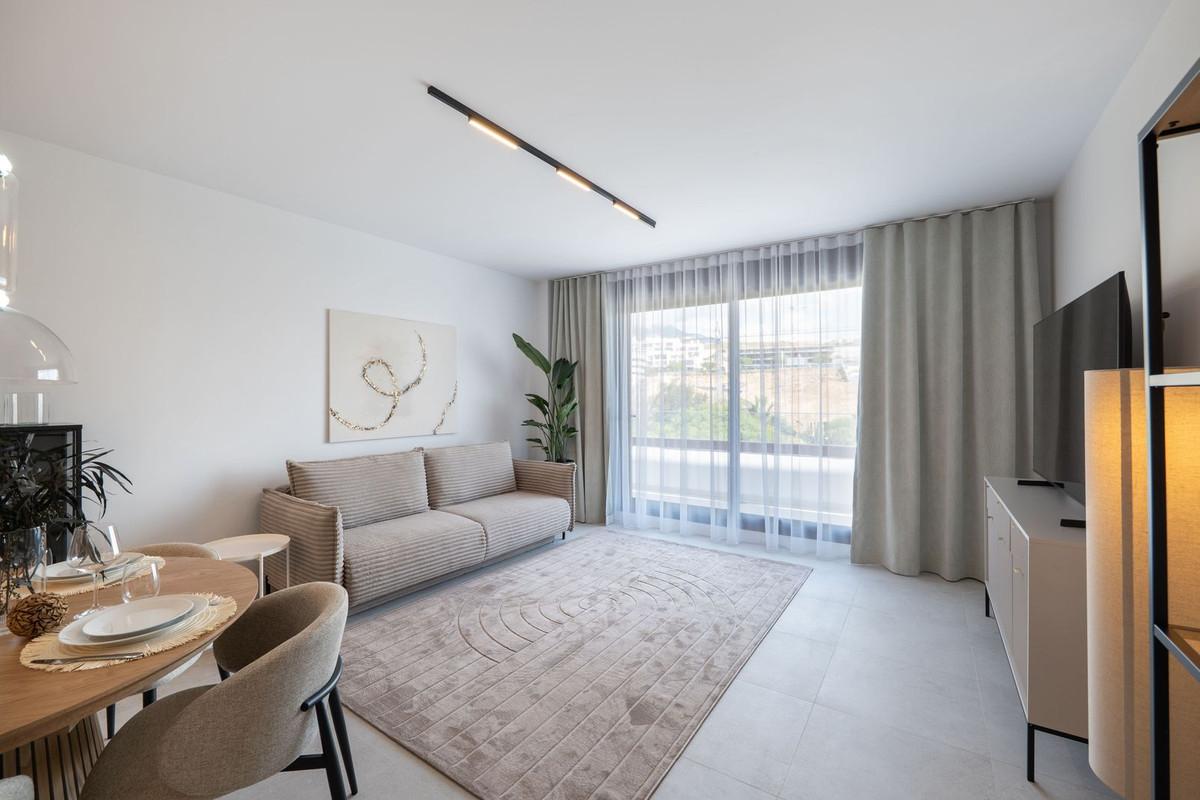 Apartment Middle Floor in Estepona