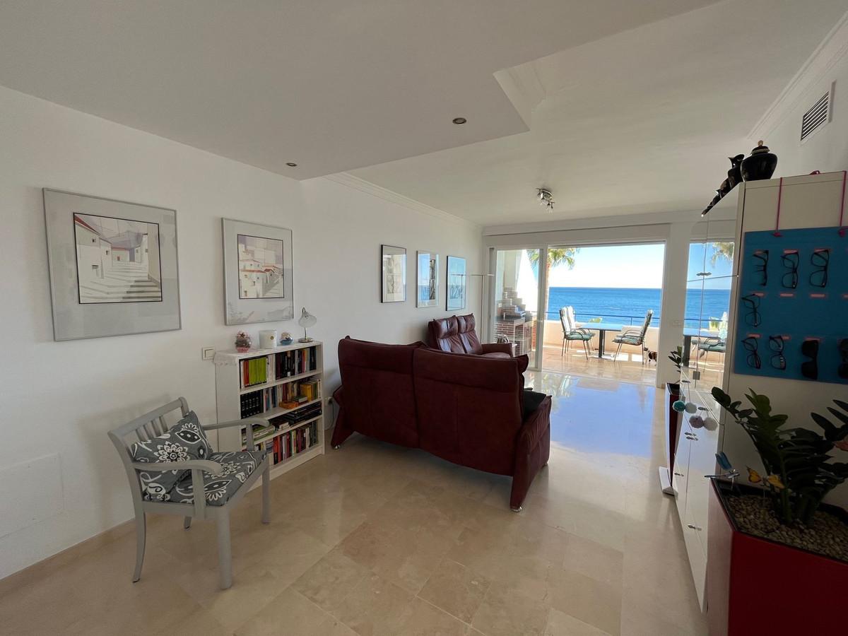 Apartment Middle Floor in Casares