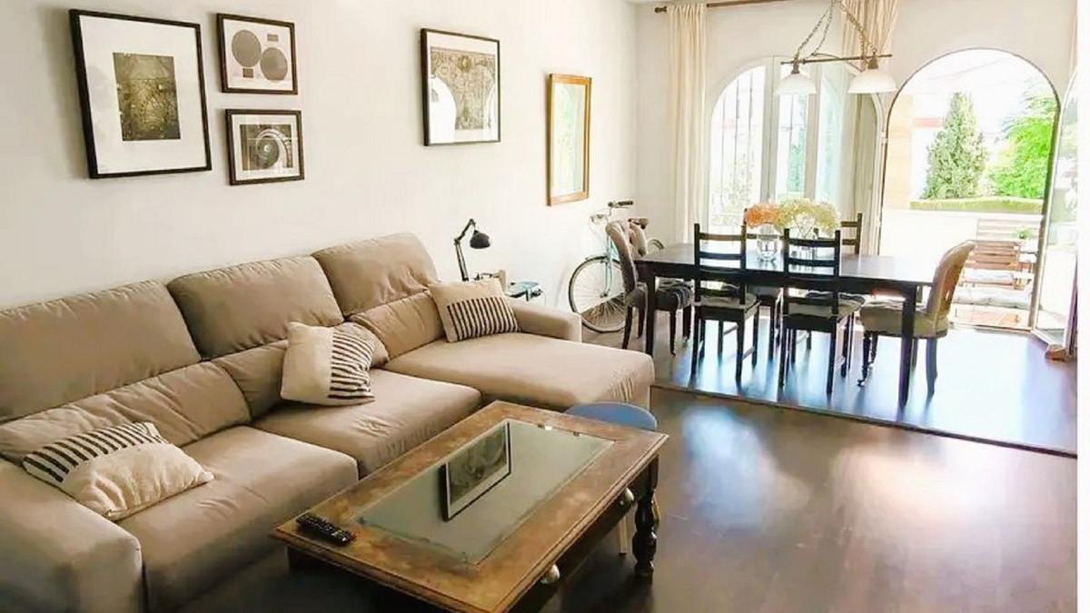 Townhouse Terraced in Bel Air