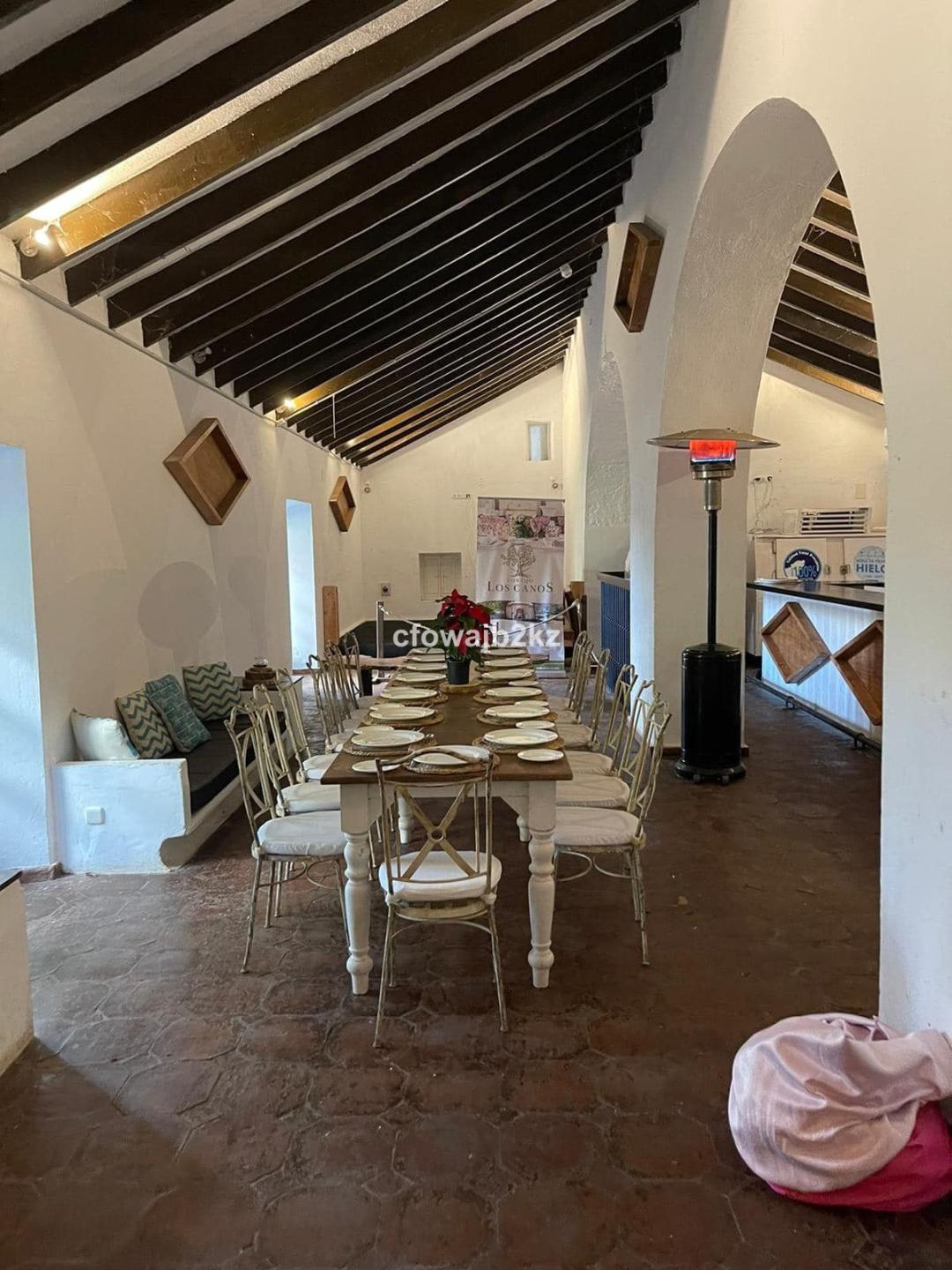 Commercial Commercial Premises in Sotogrande