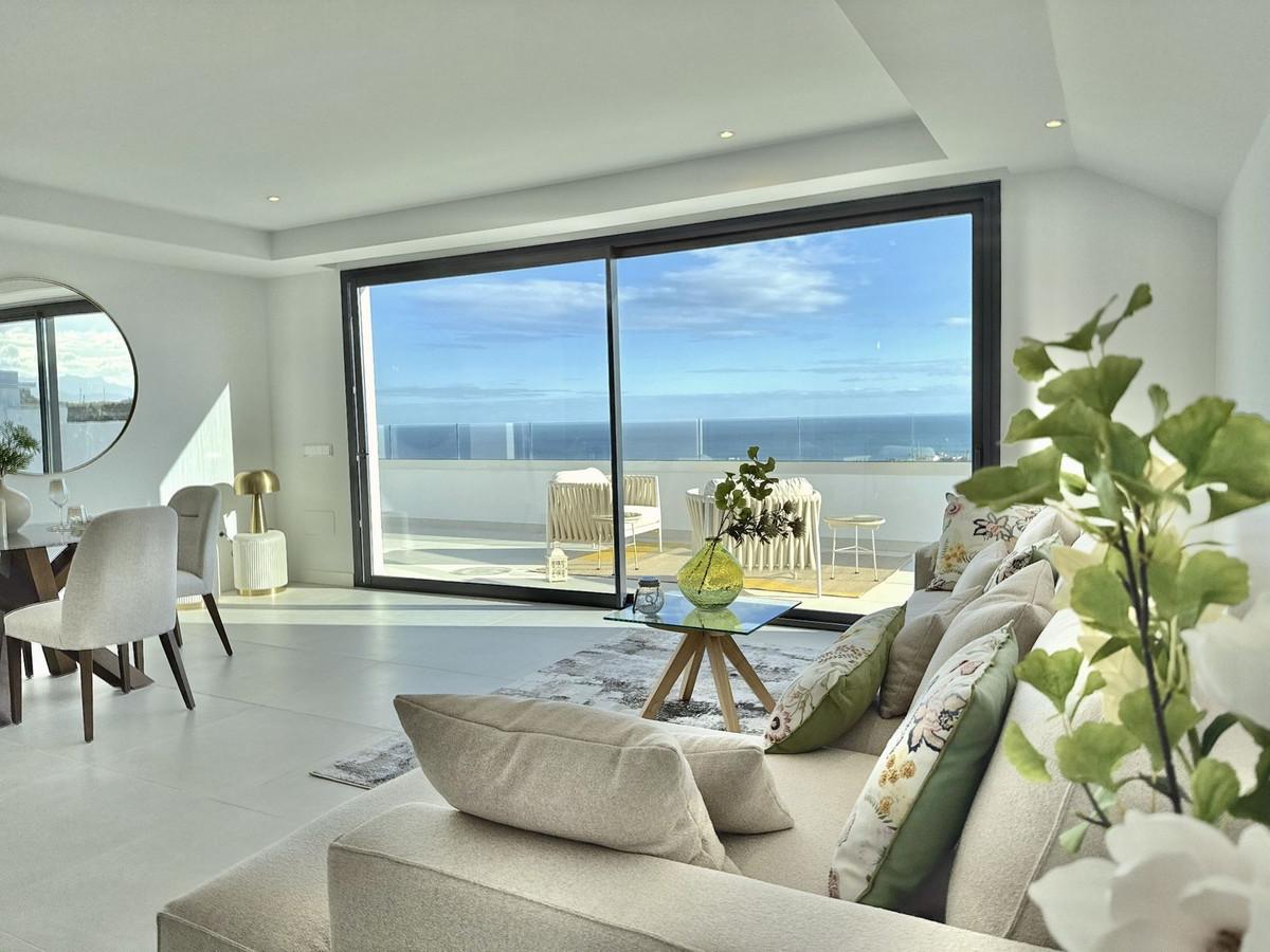 Apartment Penthouse in Fuengirola
