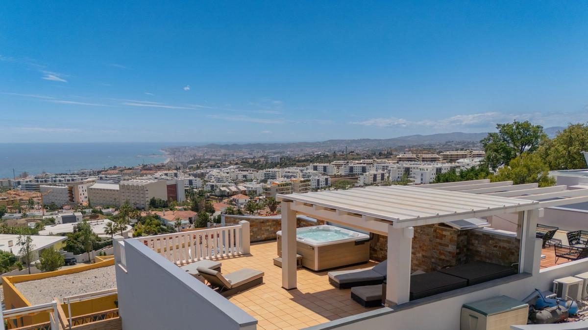 Apartment Penthouse in Benalmadena