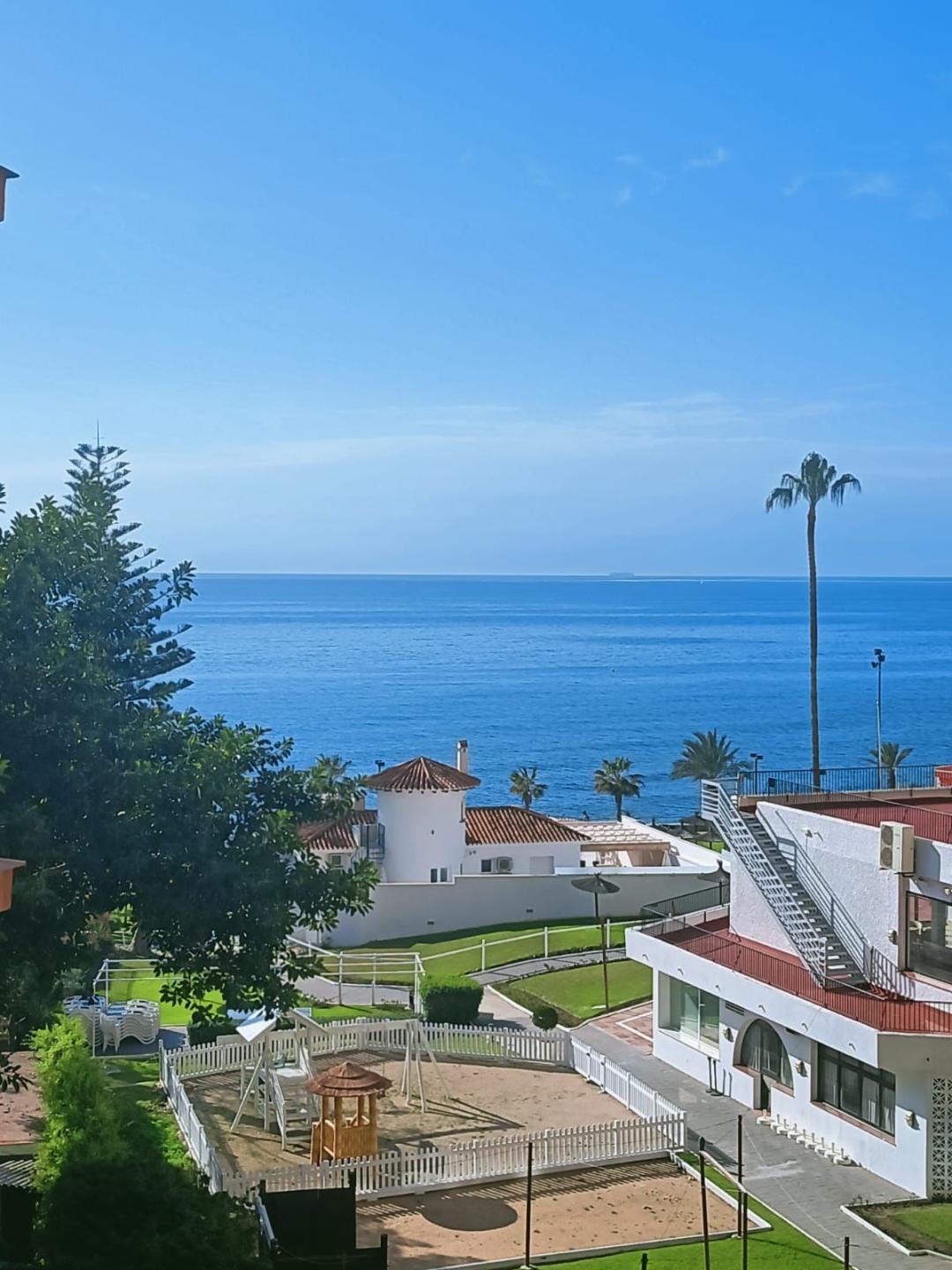Apartment Middle Floor in Carvajal