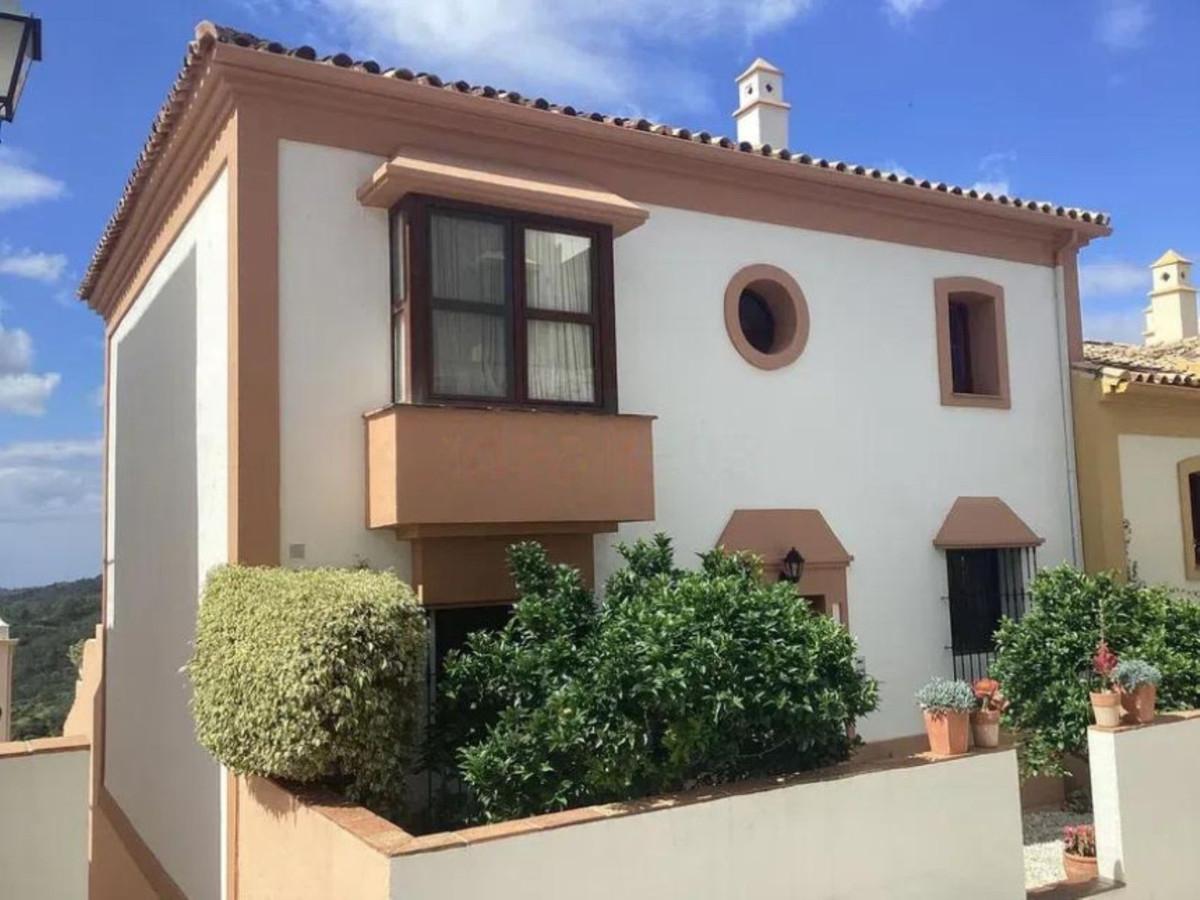 Townhouse Terraced in Benahavís
