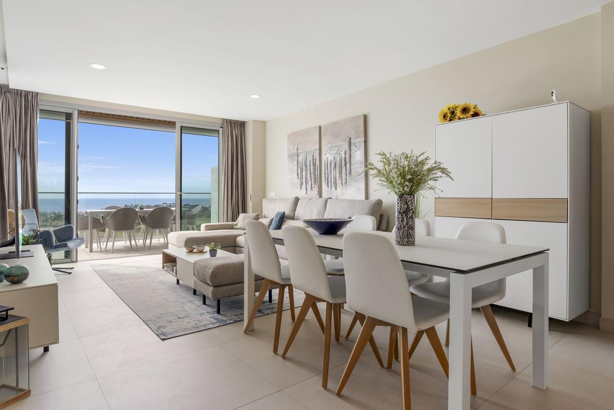 Apartment Middle Floor in Calanova Golf
