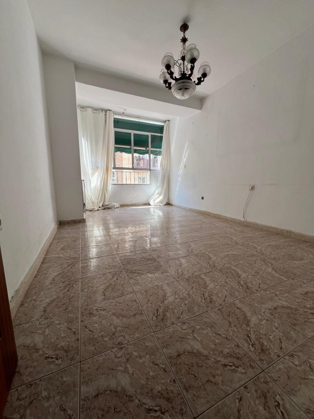 Apartment Middle Floor in Málaga Centro