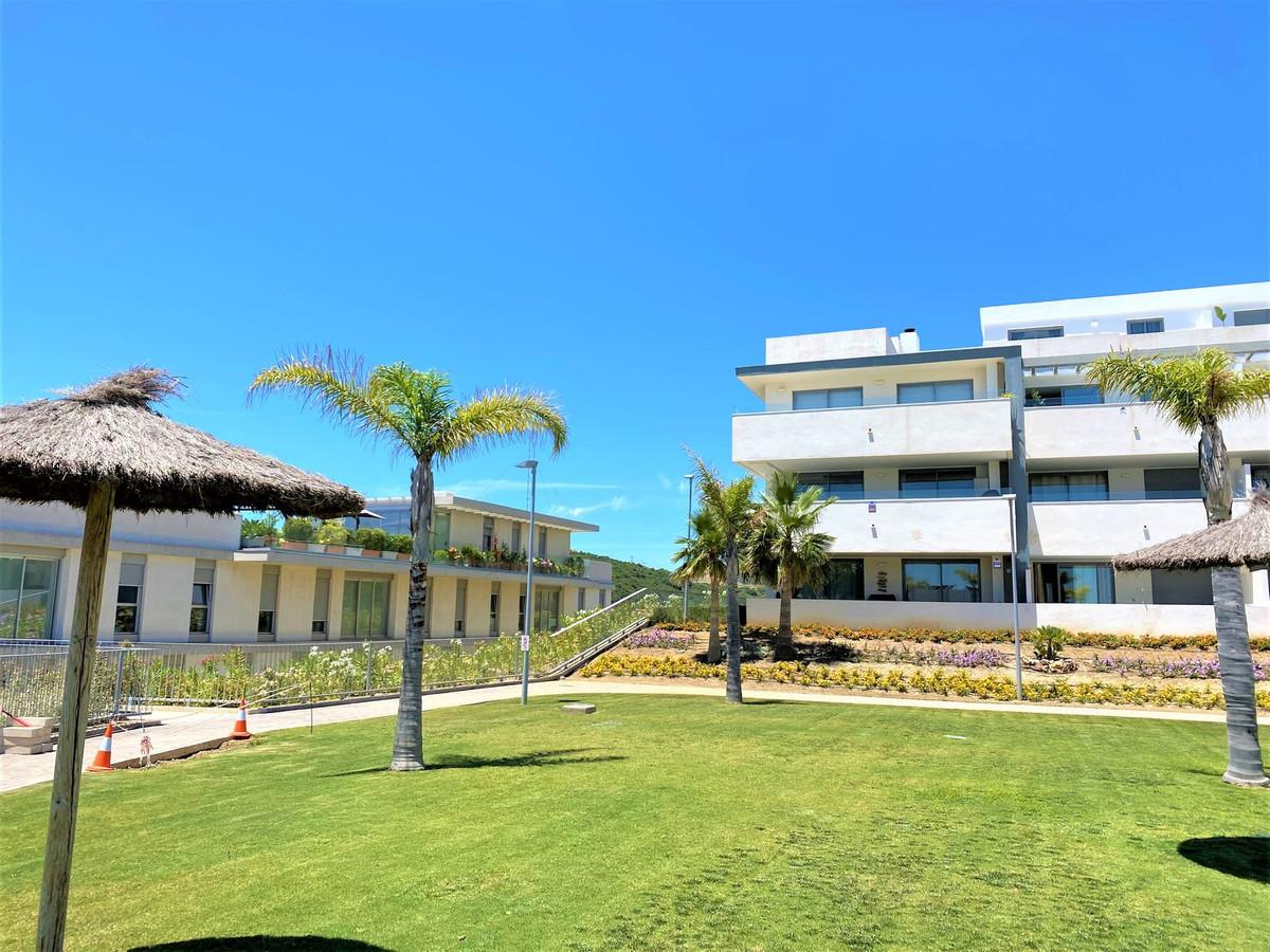 Apartment Middle Floor in Estepona