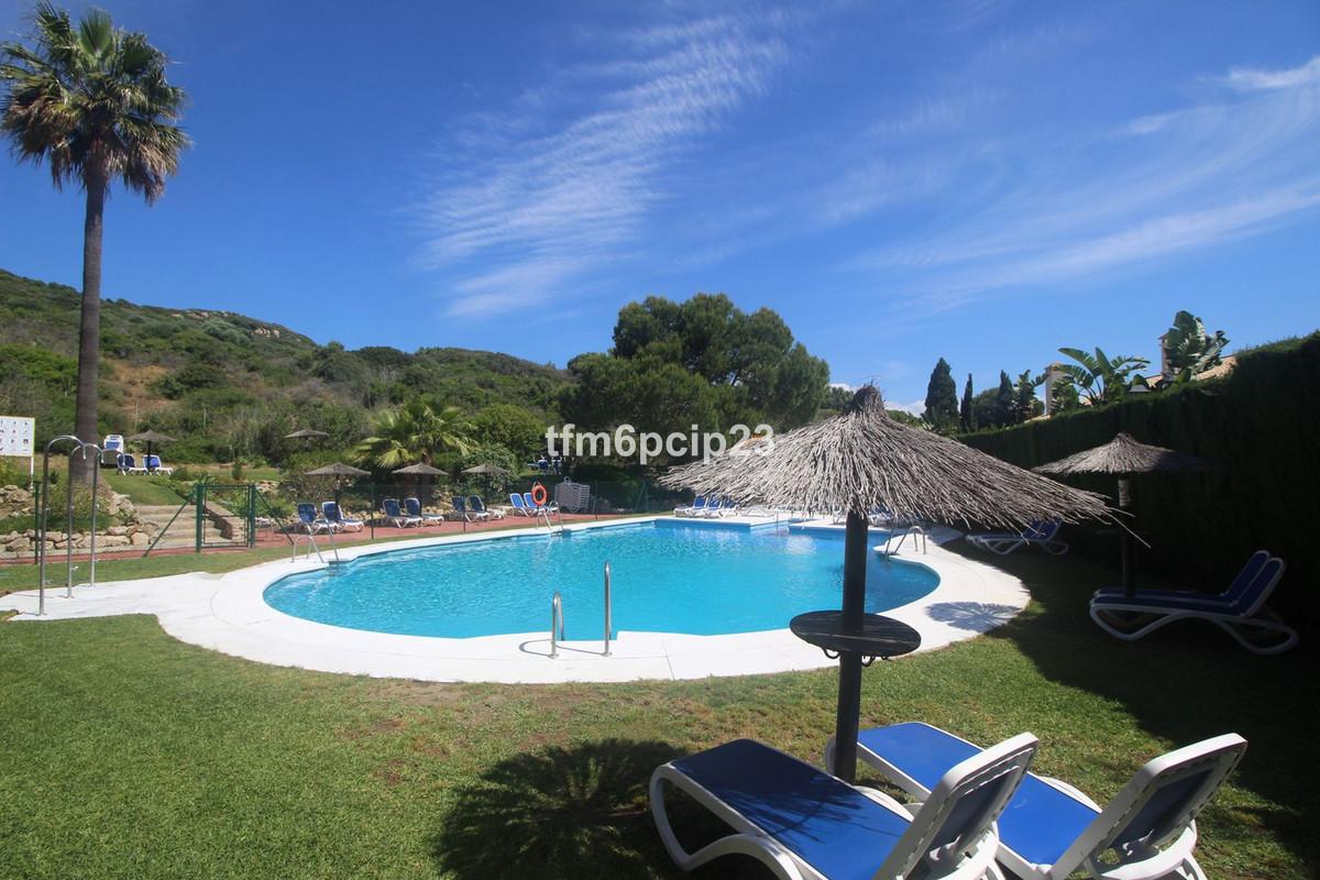 Apartment Middle Floor in La Duquesa