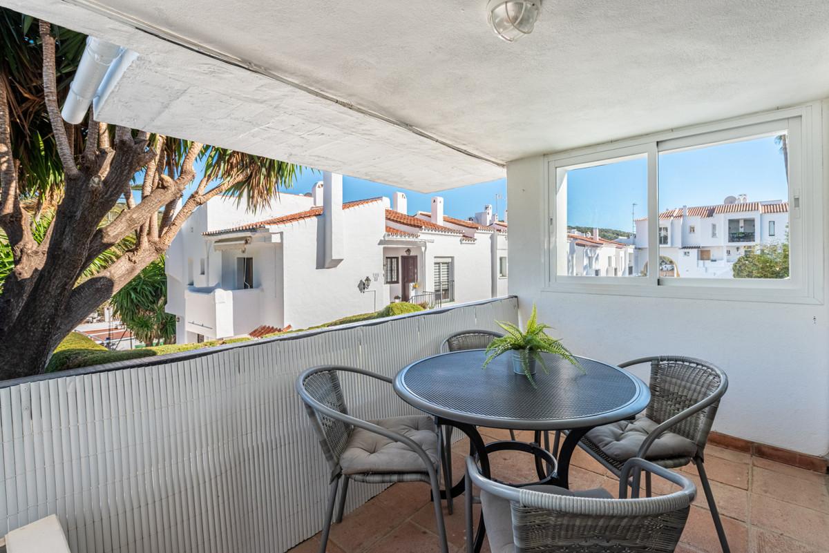 Apartment Ground Floor in Benahavís