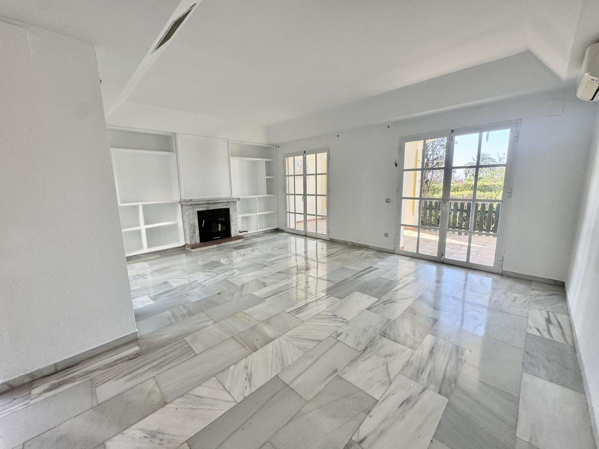 Townhouse Terraced in Estepona