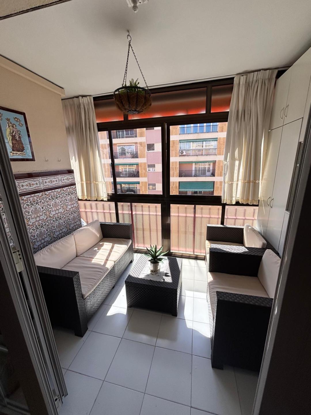Apartment Middle Floor in M&aacute;laga