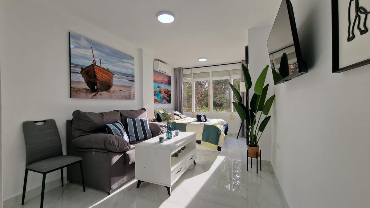 Studio Middle Floor in Benalmadena Costa