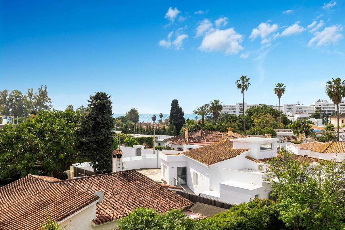 Villa Detached in Marbella