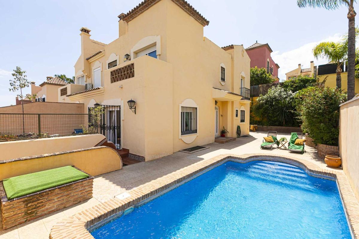 Villa Semi Detached in Marbella