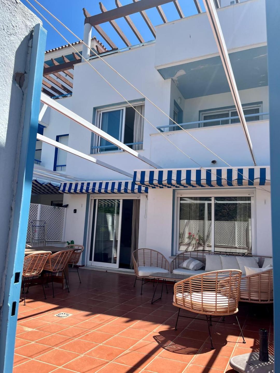 Townhouse Terraced in Bel Air