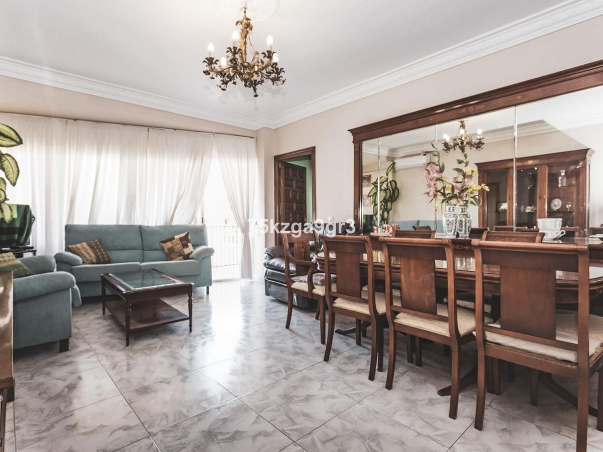 Apartment Penthouse in Fuengirola