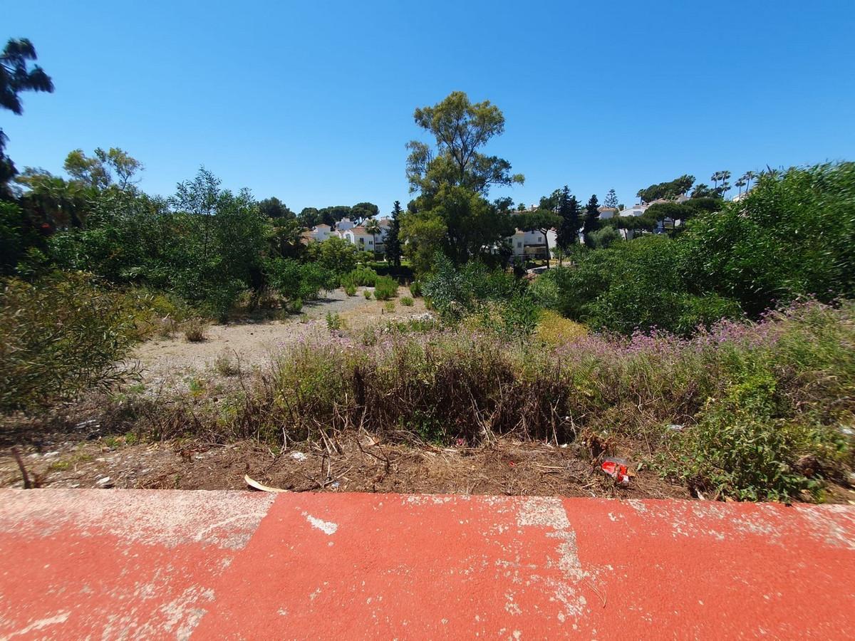 Plot Residential in Calahonda