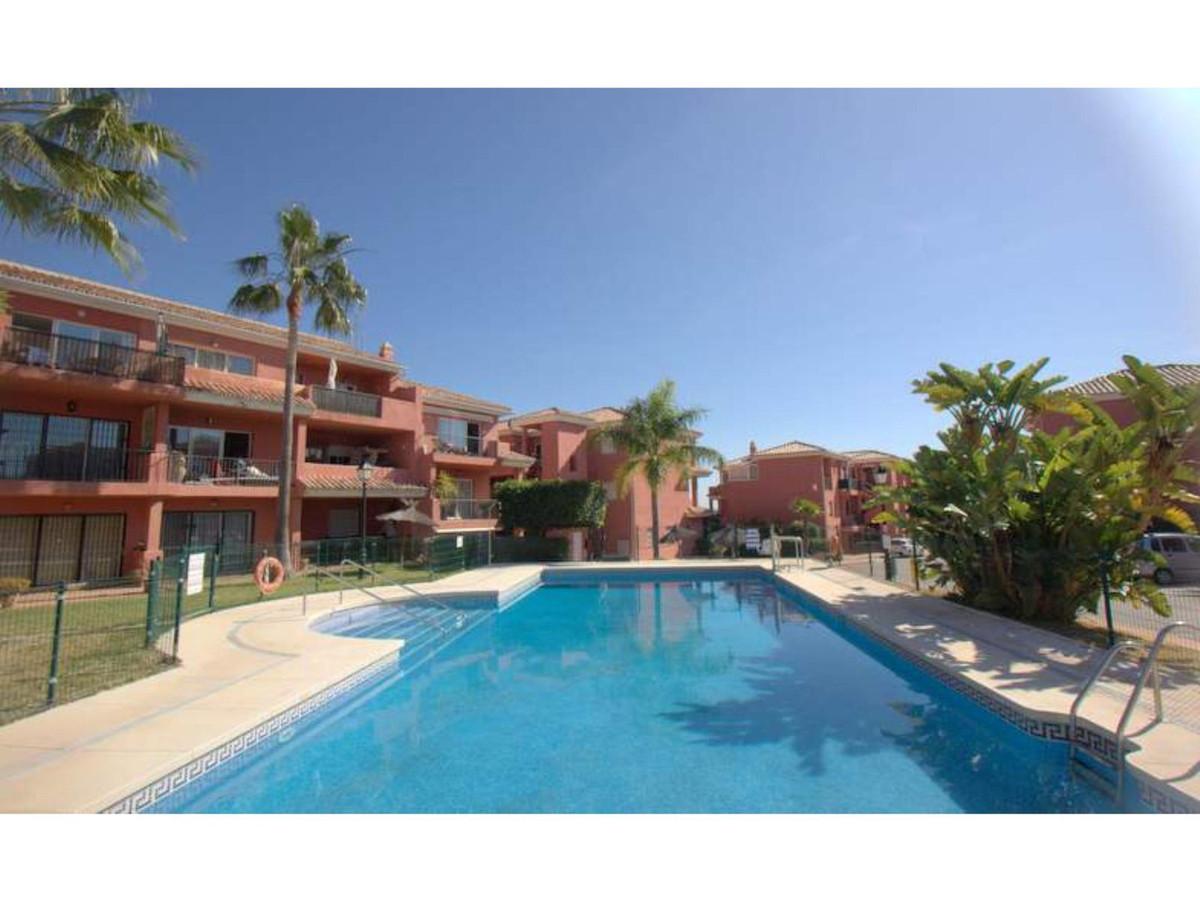 Apartment Penthouse in La Duquesa