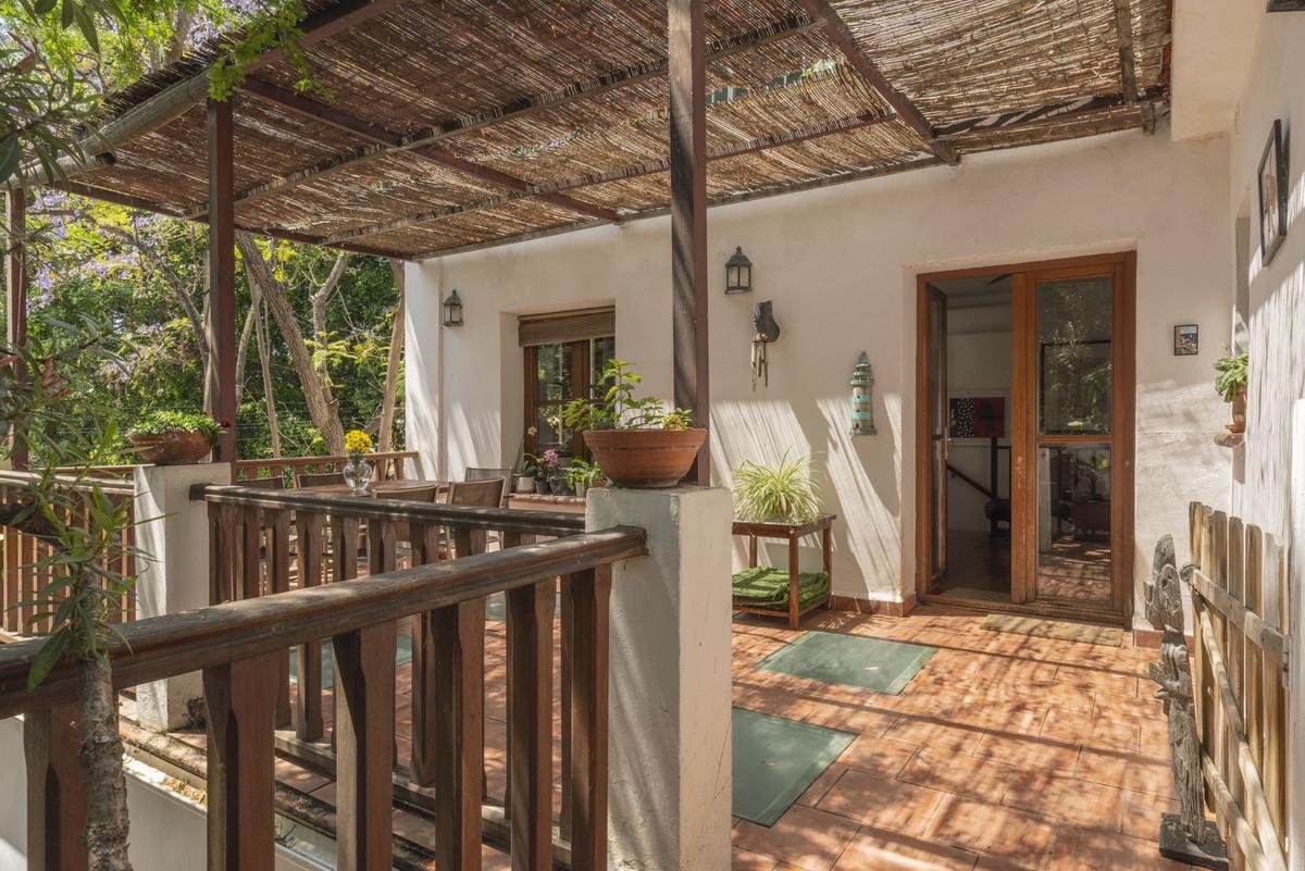 Villa Detached in Monte Sancha