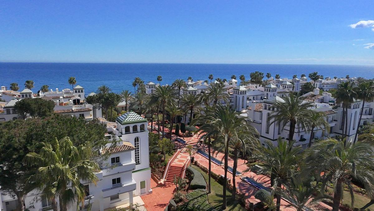 Townhouse Terraced in Estepona