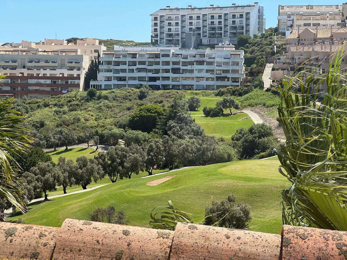 Apartment Penthouse in Manilva