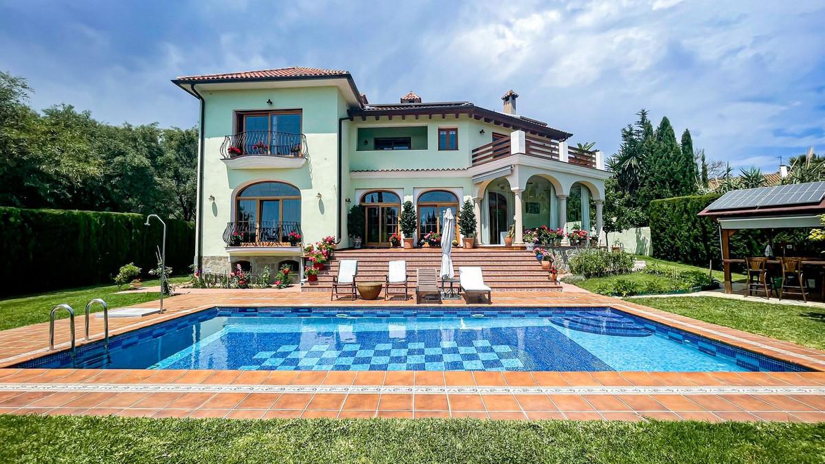 Villa Detached in El Rosario