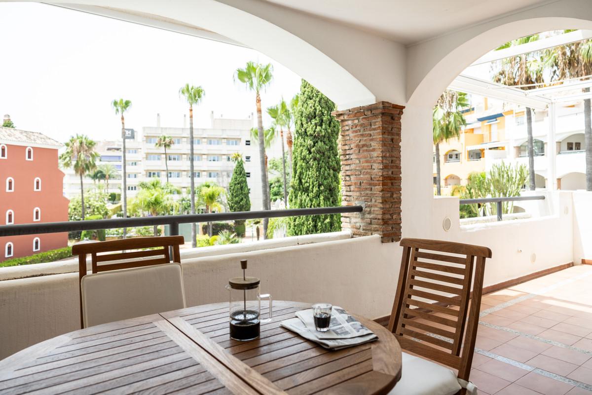 Apartment Middle Floor in Marbella