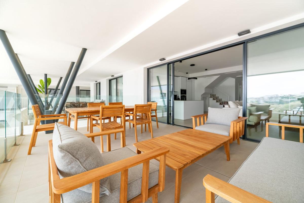Apartment Penthouse Duplex in Higueron
