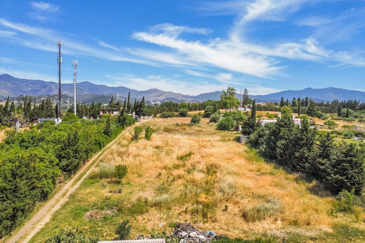 Plot Land in Estepona