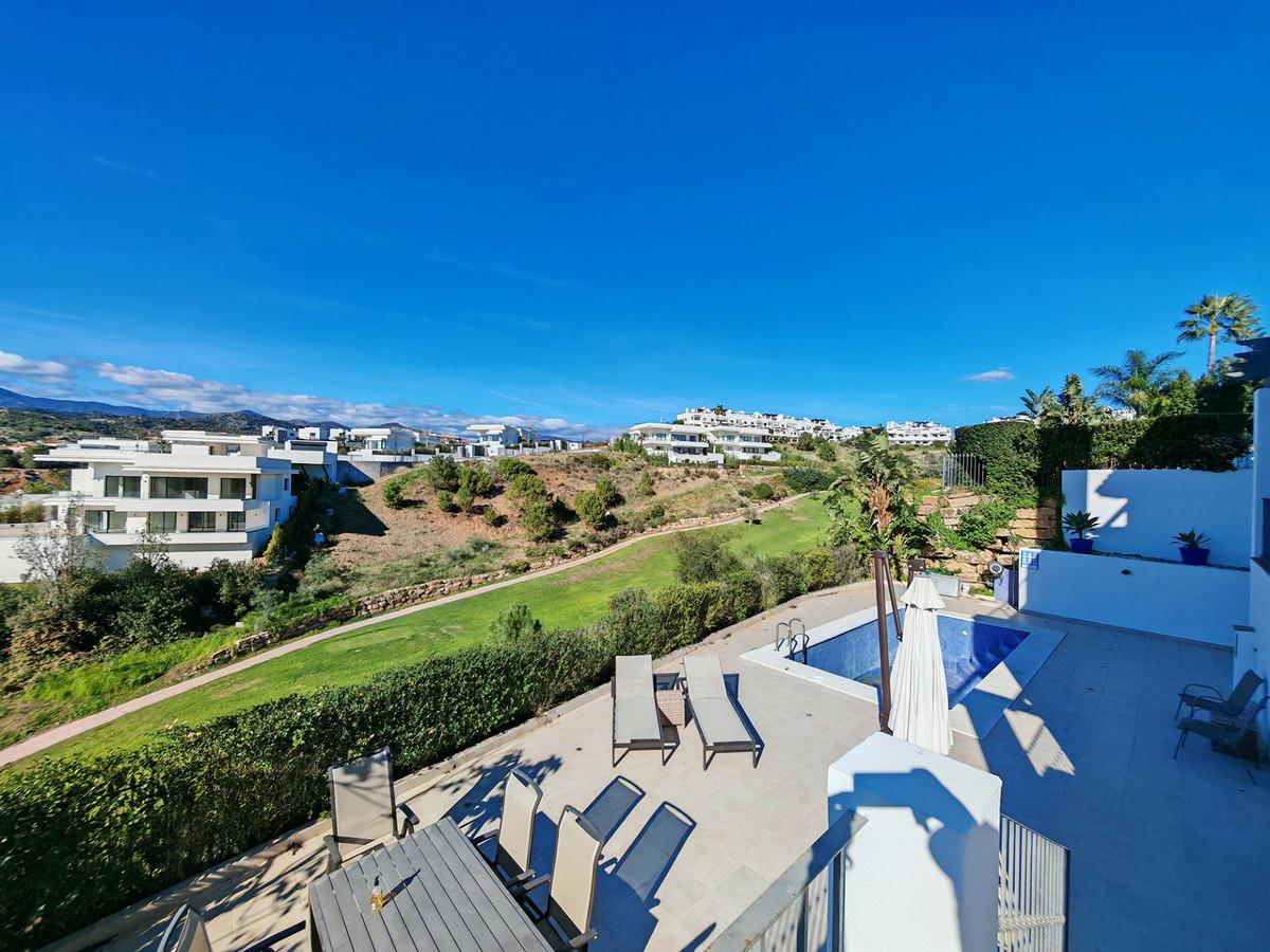 Villa Detached in Estepona