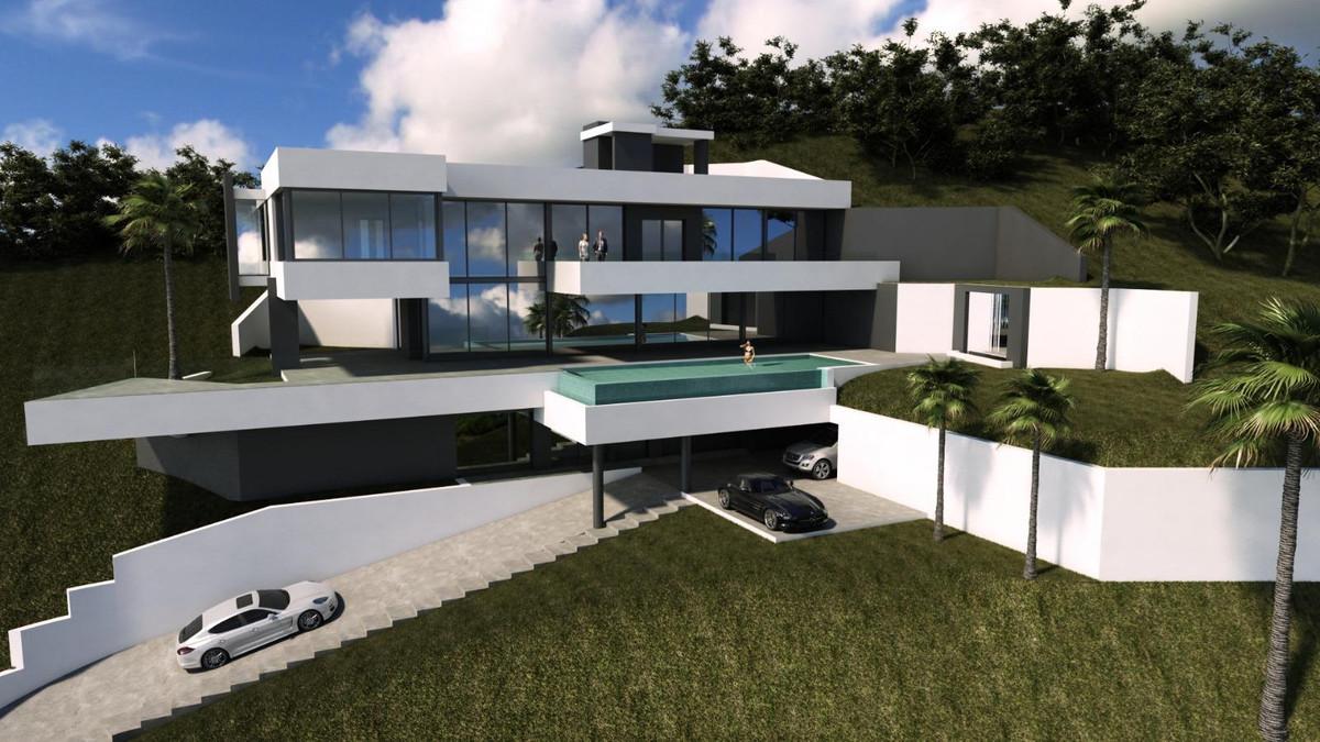 Plot Residential in Los Monteros