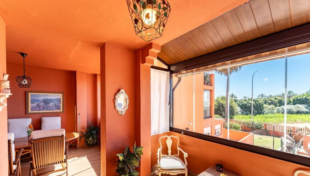 Apartment Middle Floor in Los Alamos