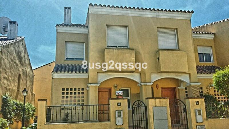 Villa Semi Detached in Estepona